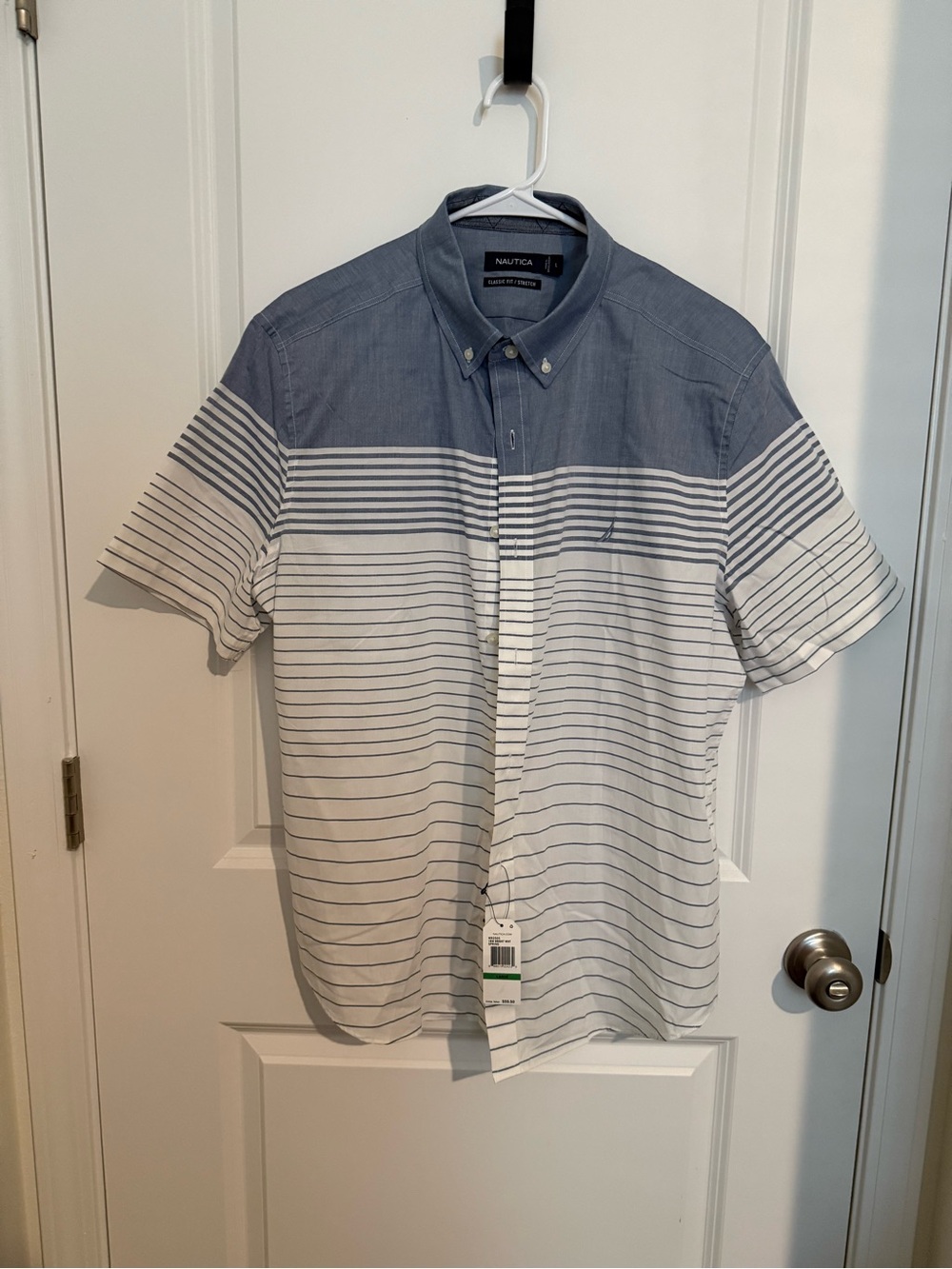 Nautica Men’s Blue and White Striped Short-Sleeve Button-Down Shirt